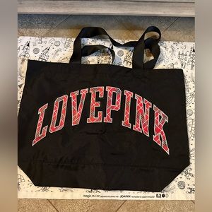 BRAND NEW!!! Victoria’s Secret & PINK Holiday Tote Bag 2022!